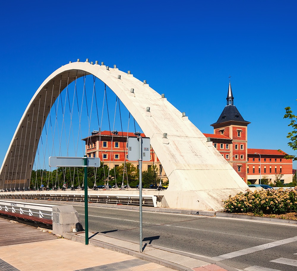 Agente Inmobiliario Pamplona - Ivette Salinas