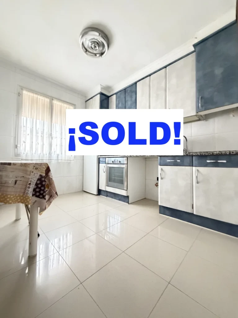 piso - Descubre tu nuevo hogar en La Txantrea: piso exterior de 81 m²